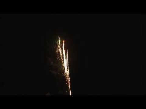 Obelisk By Kimbolton Fireworks (300 Shot Roman Candle)
